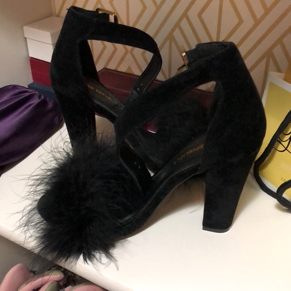 Sexy feather heel - Picture 2 of 3